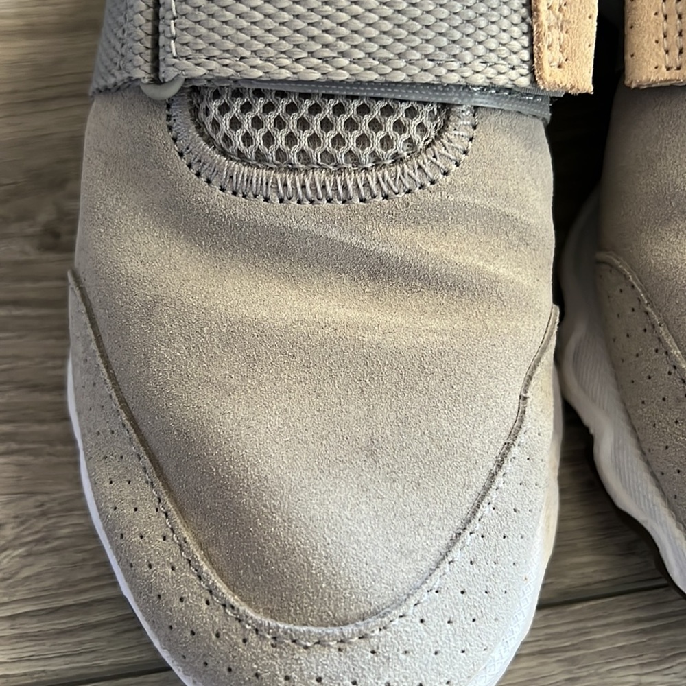 Sorel Velcro Sneaker View 5